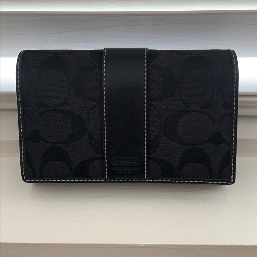 Authentic Coach wallet - black